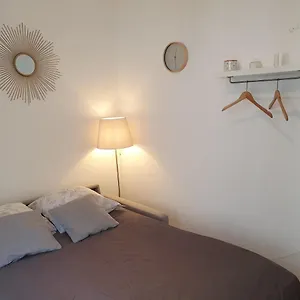 Sweet Champs Elysées Apartamento